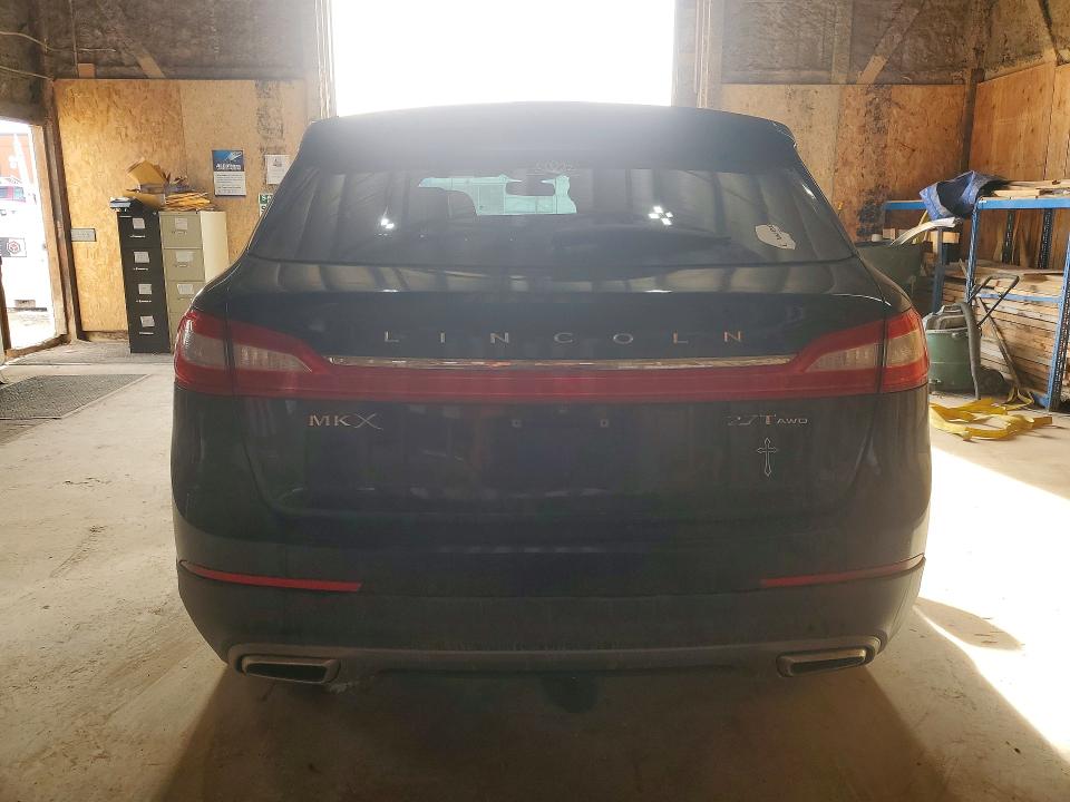 Photo 6 from auction – 2017 LINCOLN MKX with VIN 2LMPJ8LP7HBL31770