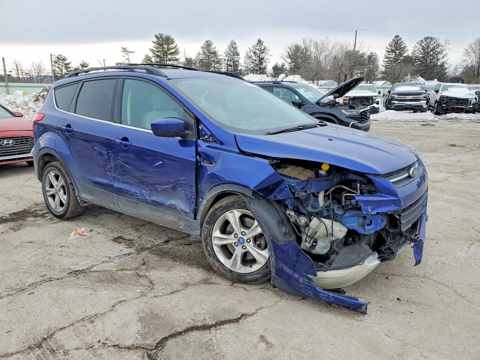 Photo 4 from auction – 2013 FORD ESCAPE SE with VIN 1FMCU9G98DUD25385