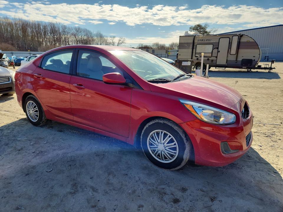 Photo 4 from auction – 2015 HYUNDAI ACCENT GLS with VIN KMHCT4AE0FU915885