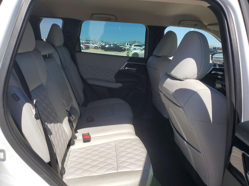 Photo 10 from auction – 2022 MITSUBISHI OUTLANDER with VIN JA4J3VA80NZ081690