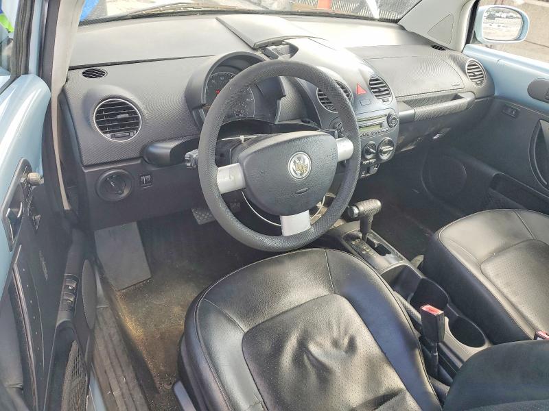 Photo 8 from auction – 2010 VOLKSWAGEN NEW BEETLE with VIN 3VWPW3AG6AM010098