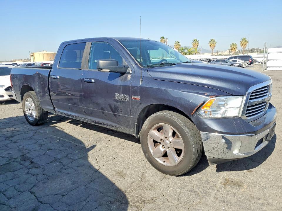 Photo 4 from auction – 2017 RAM 1500 SLT with VIN 1C6RR6TT2HS532458