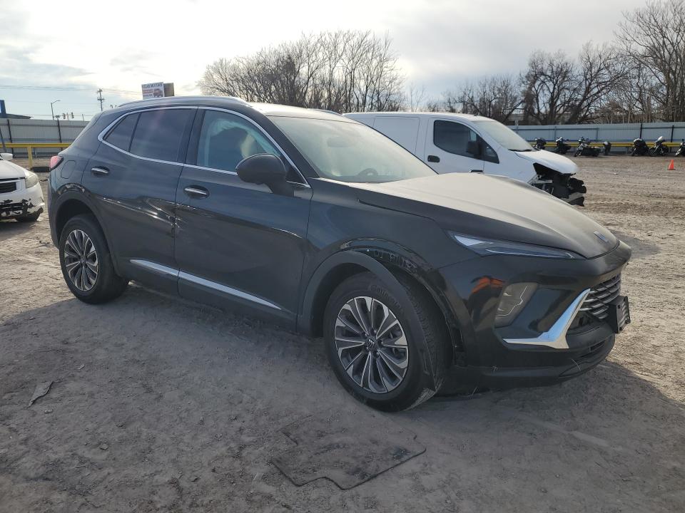 Photo 4 from auction – 2024 BUICK ENVISION P with VIN LRBFZME4XRD065980