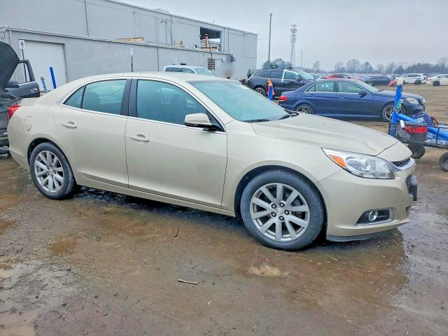 Photo 4 from auction – 2015 CHEVROLET MALIBU 2LT with VIN 1G11D5SLXFF130539