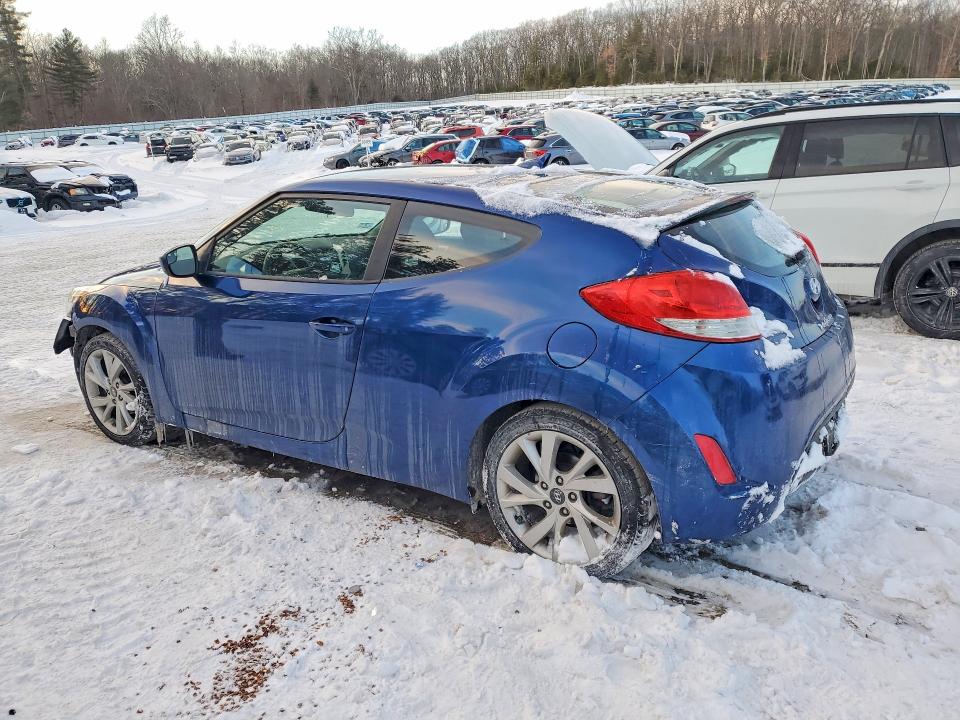 Photo 2 from auction – 2016 HYUNDAI VELOSTER with VIN KMHTC6AD8GU261044