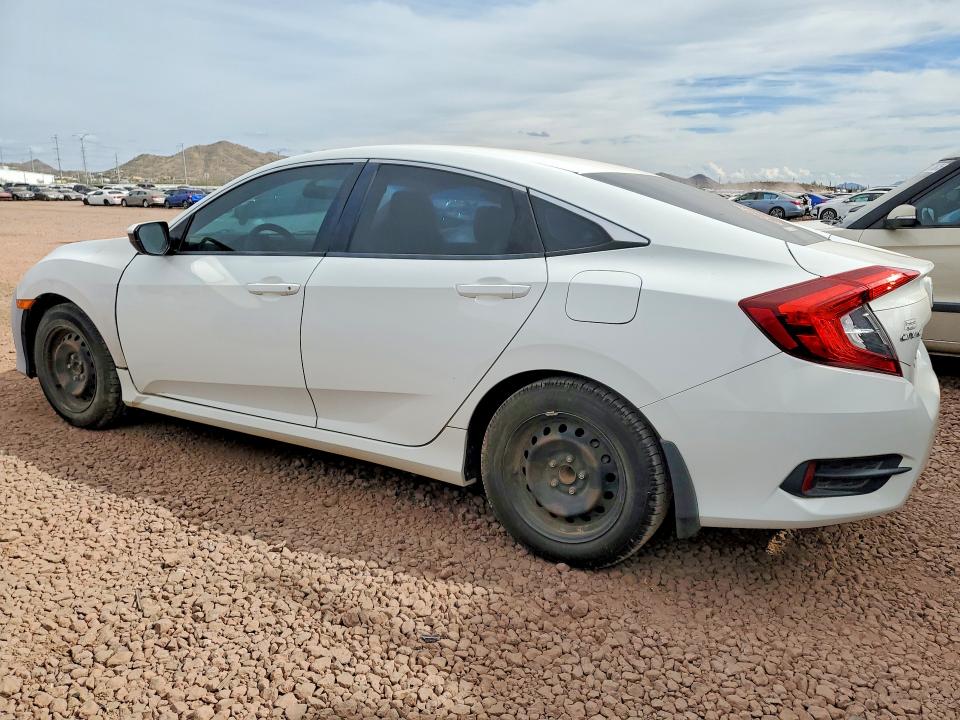 Photo 2 from auction – 2018 HONDA CIVIC LX with VIN 19XFC2F52JE004351