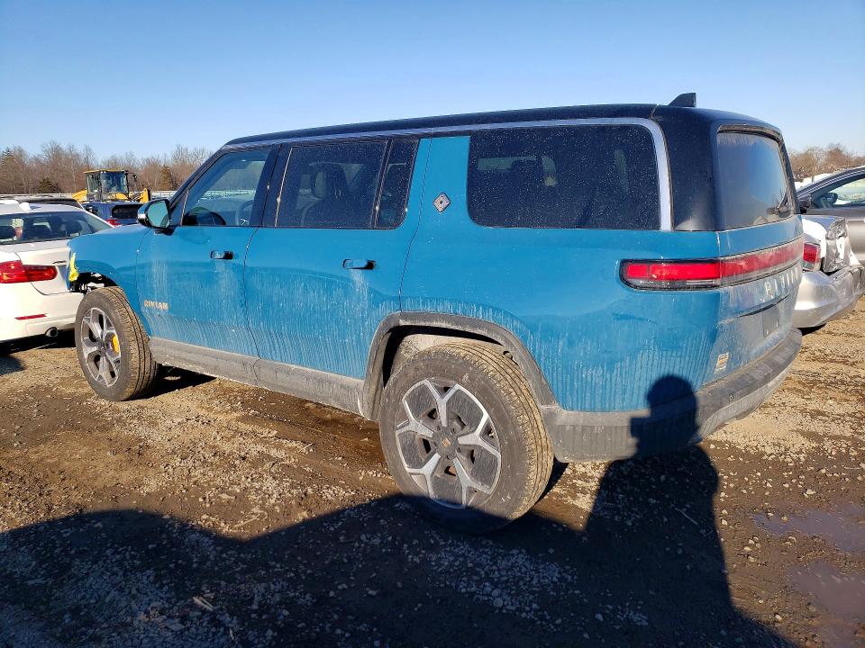 Photo 2 from auction – 2023 RIVIAN R1S ADVENT with VIN 7PDSGABA6PN005208