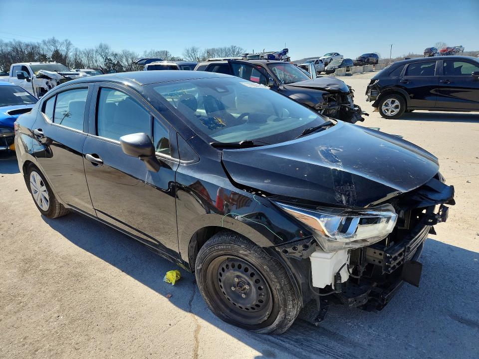 Photo 4 from auction – 2020 NISSAN VERSA with VIN 3N1CN8DV5LL889228