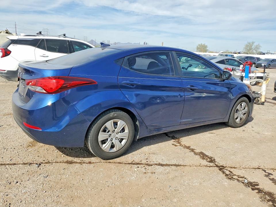 Photo 3 from auction – 2016 HYUNDAI ELANTRA with VIN 5NPDH4AE0GH744982