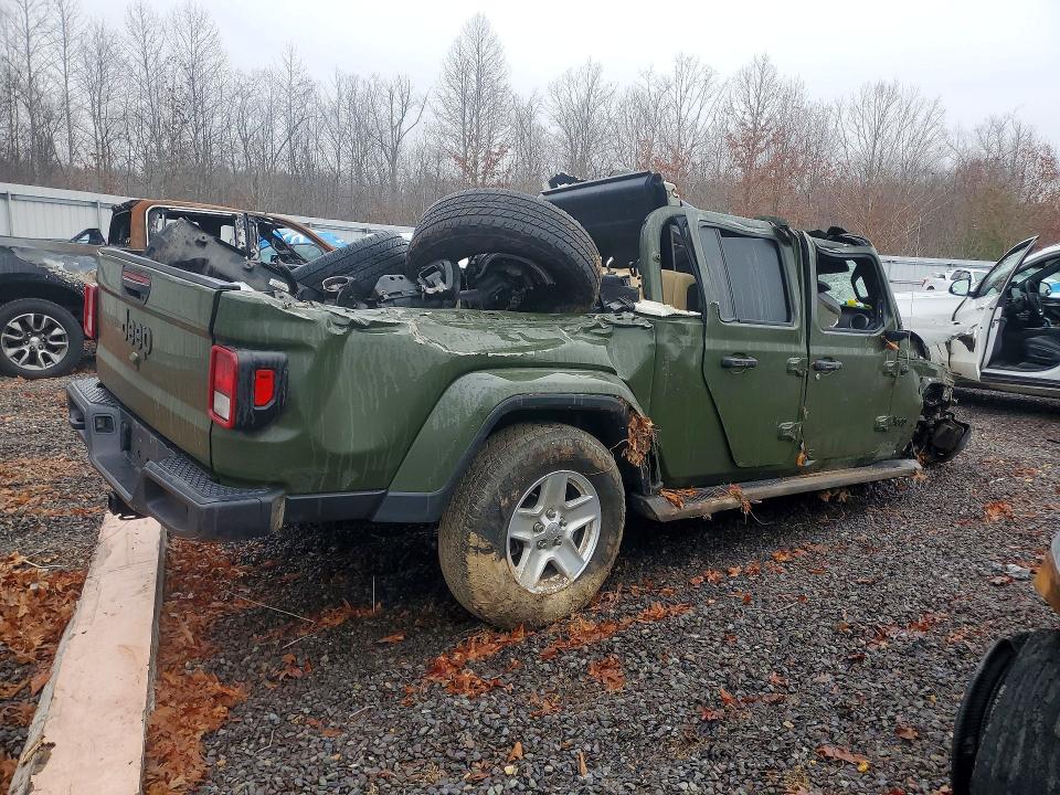Photo 3 from auction – 2022 JEEP GLADIATOR with VIN 1C6HJTAGXNL155519