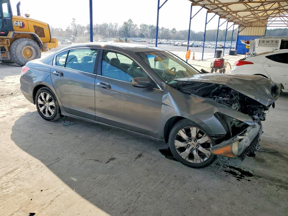 Photo 4 from auction – 2010 HONDA ACCORD with VIN 1HGCP2F82AA104021