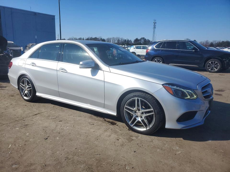 Photo 4 from auction – 2016 MERCEDES-BENZ E 350 4MAT with VIN WDDHF8JB8GB215548