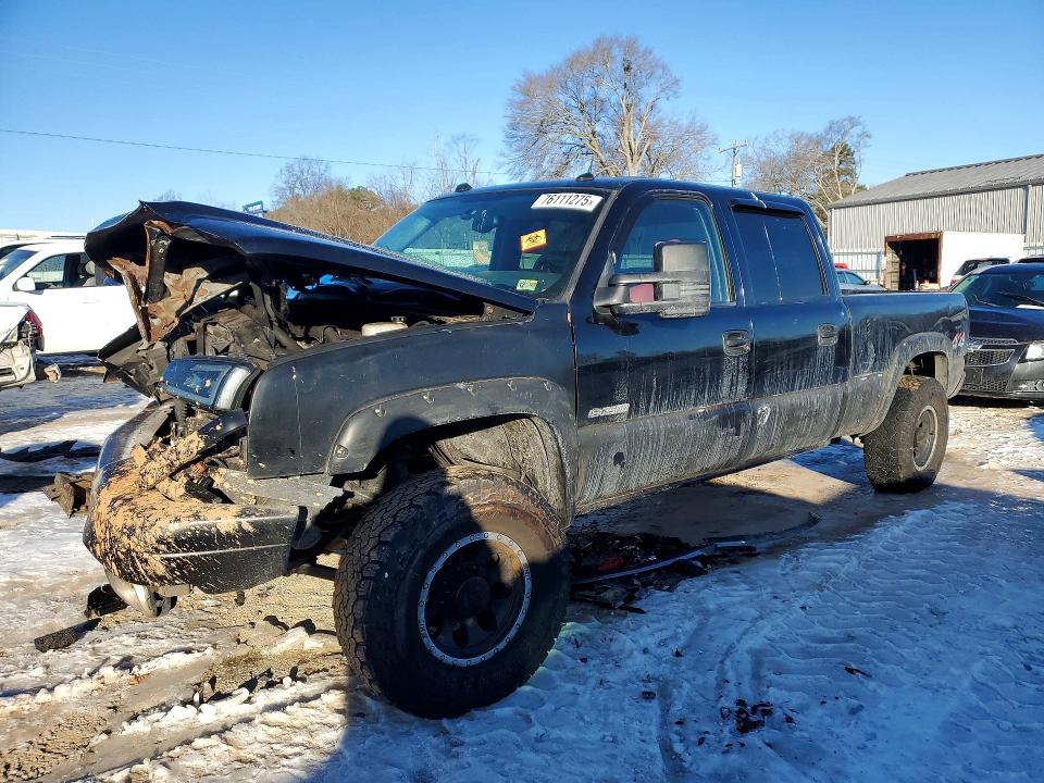 Photo 1 from auction – 2004 CHEVROLET SILVERADO with VIN 1GCGK23U04F256659