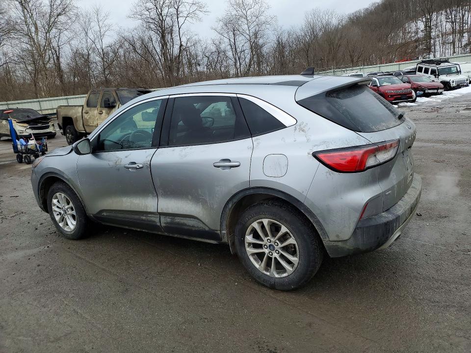 Photo 2 from auction – 2021 FORD ESCAPE with VIN 1FMCU9G65MUA19458
