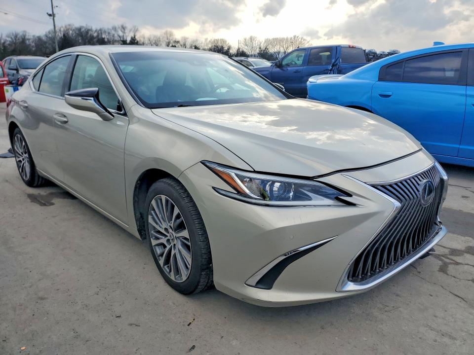 Photo 4 from auction – 2019 LEXUS ES with VIN 58ABZ1B1XKU007886