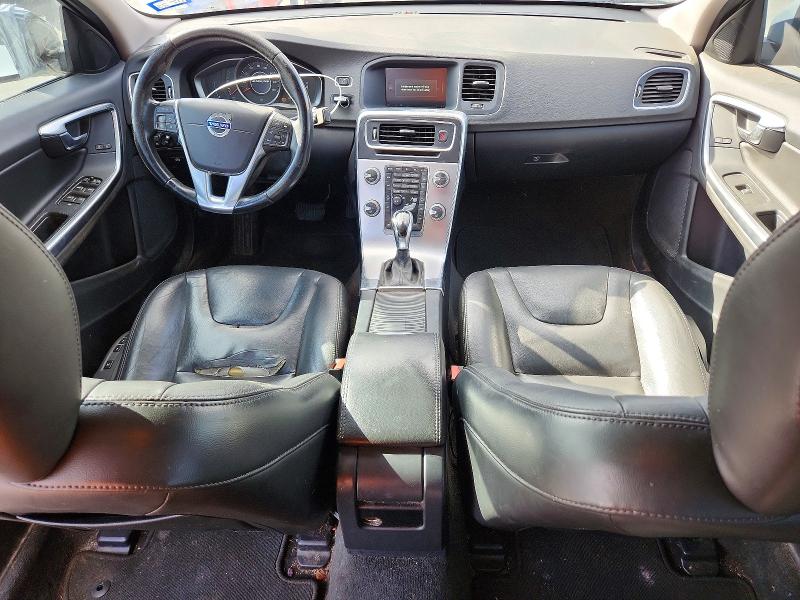 Photo 8 from auction – 2017 VOLVO S60 with VIN YV126MFL0H2421212