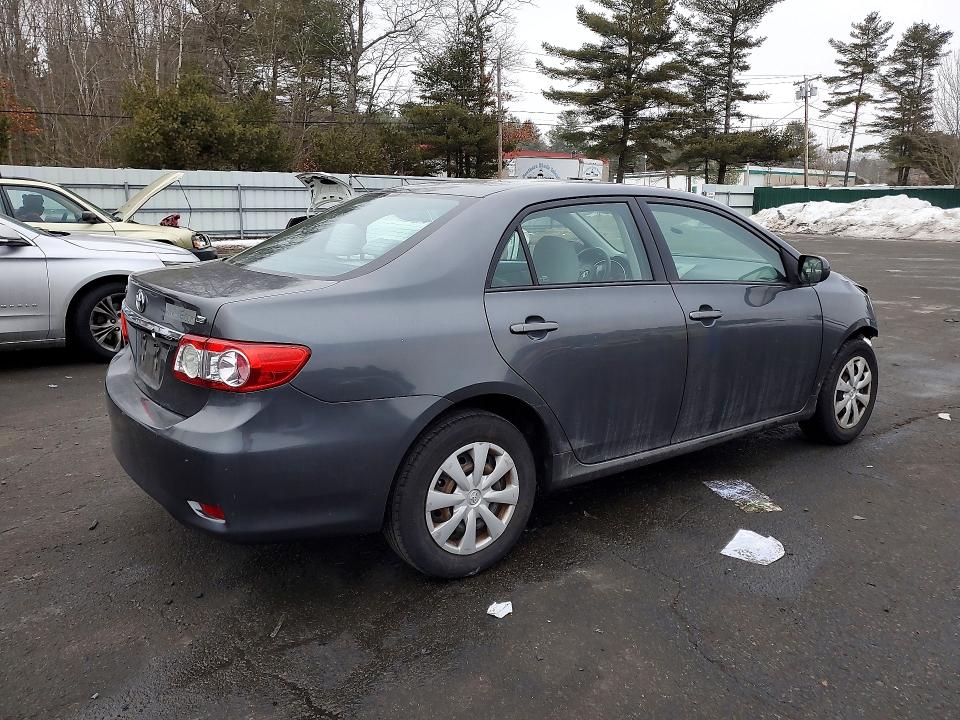 Photo 3 from auction – 2011 TOYOTA COROLLA with VIN 2T1BU4EE3BC753328