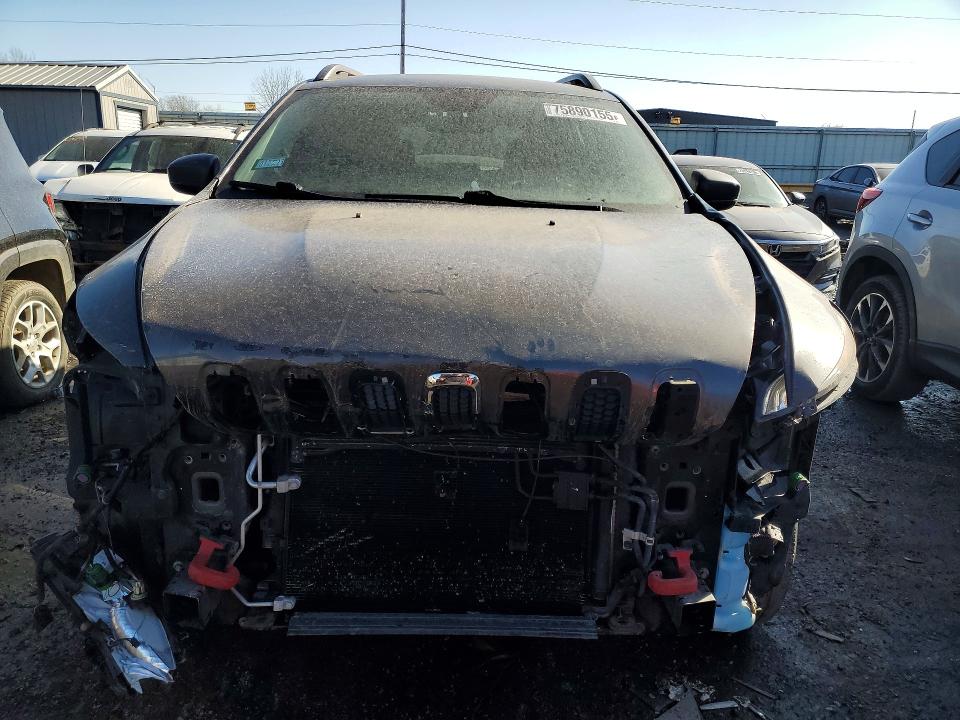 Photo 5 from auction – 2015 JEEP CHEROKEE with VIN 1C4PJMBB7FW595016