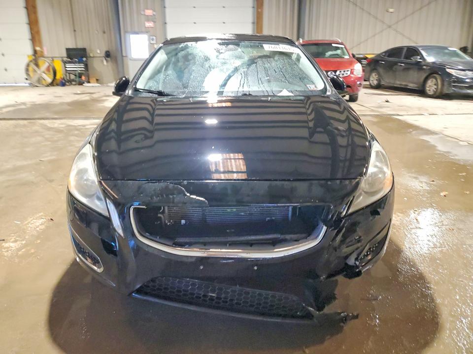 Photo 5 from auction – 2013 VOLVO S60 with VIN YV1612FSXD1216895