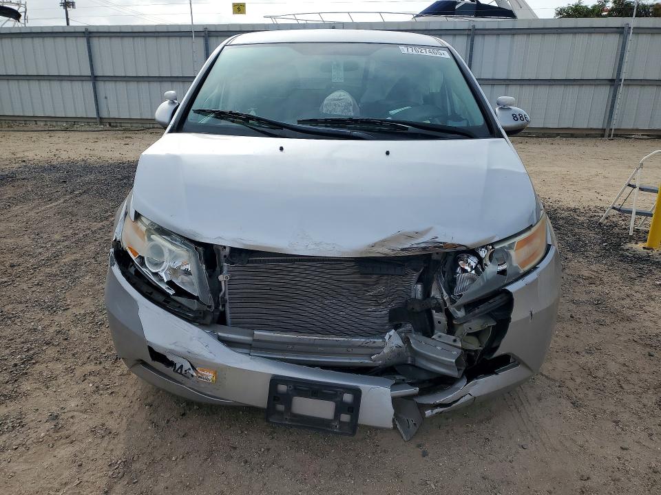 Photo 5 from auction – 2014 HONDA ODYSSEY with VIN 5FNRL5H44EB113946