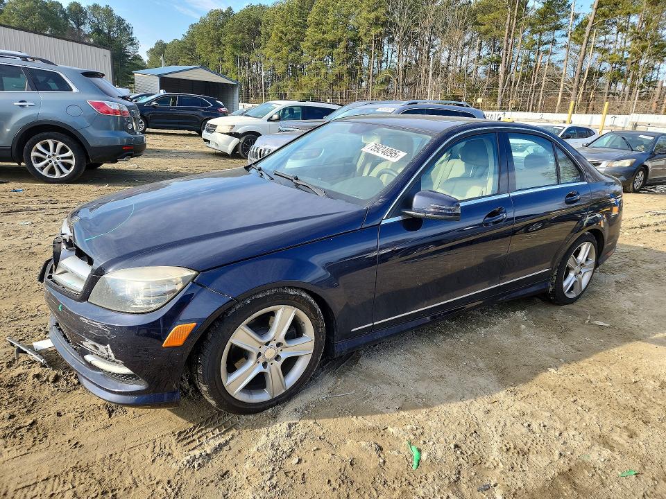 MERCEDES-BENZ C 300 4MAT 2011 with VIN WDDGF8BB9BR139963 - Photo from auction
