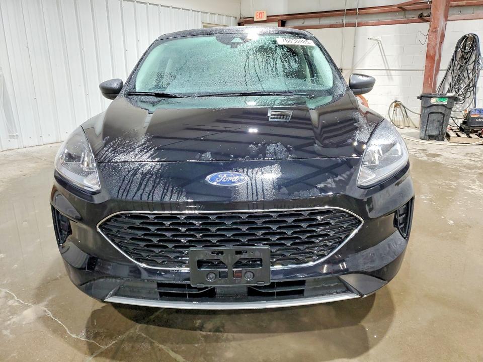 Photo 5 from auction – 2022 FORD ESCAPE with VIN 1FMCU9G65NUB85531