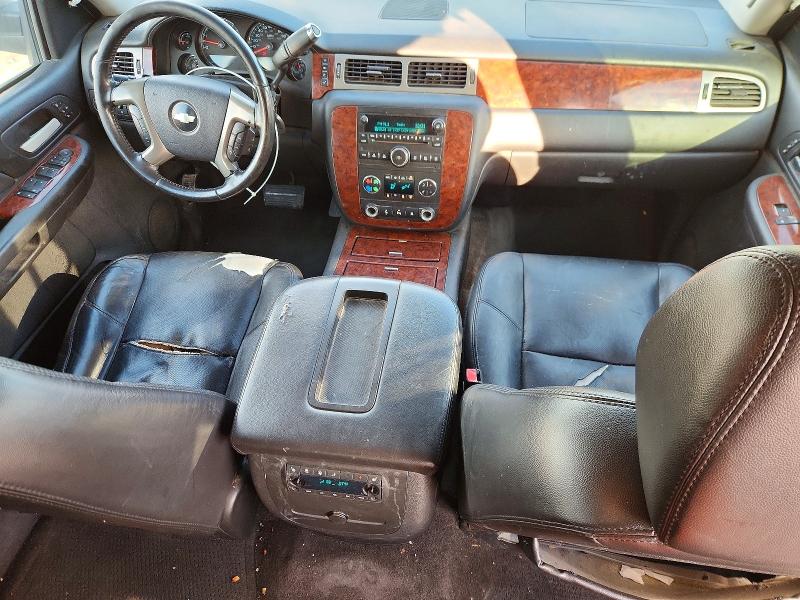 Photo 8 from auction – 2009 CHEVROLET TAHOE with VIN 1GNFK33089R199834