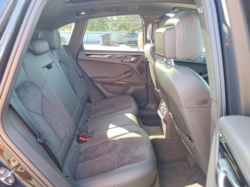 Photo 11 from auction – 2020 PORSCHE MACAN with VIN WP1AA2A56LLB06171