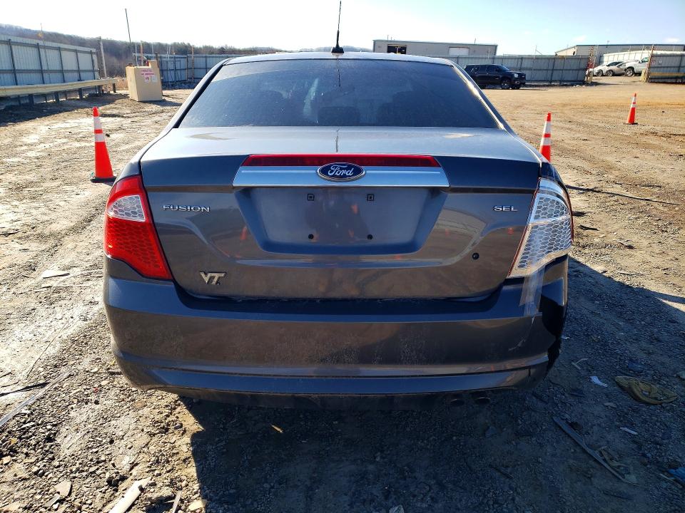 Photo 6 from auction – 2012 FORD FUSION with VIN 3FAHP0JA1CR332870