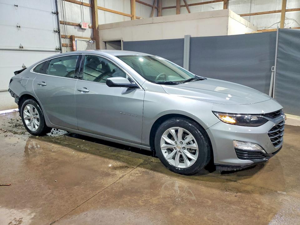 Photo 4 from auction – 2025 CHEVROLET MALIBU with VIN 1G1ZD5ST8SF145151