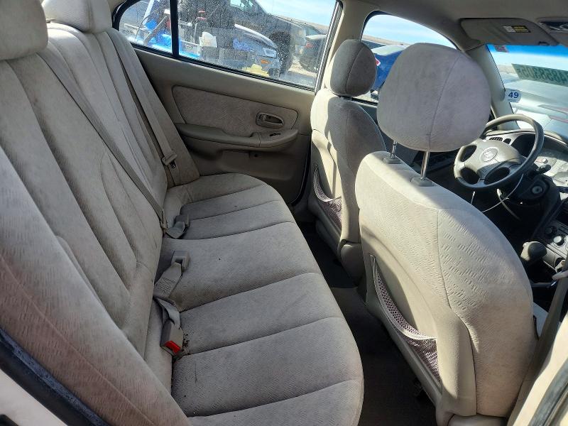 Photo 10 from auction – 2005 HYUNDAI ELANTRA GL with VIN KMHDN46D15U007619