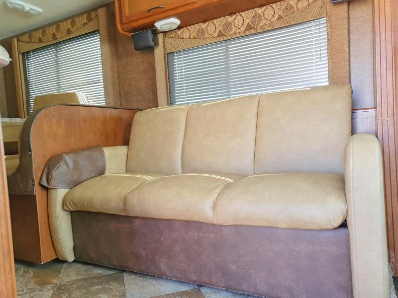 Photo 6 from auction – 2015 FORD F530 with VIN 1F65F5DY9E0A09131
