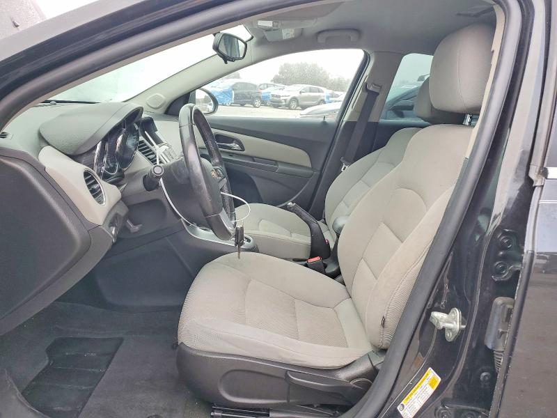 Photo 7 from auction – 2014 CHEVROLET CRUZE with VIN 1G1PC5SB9E7244559