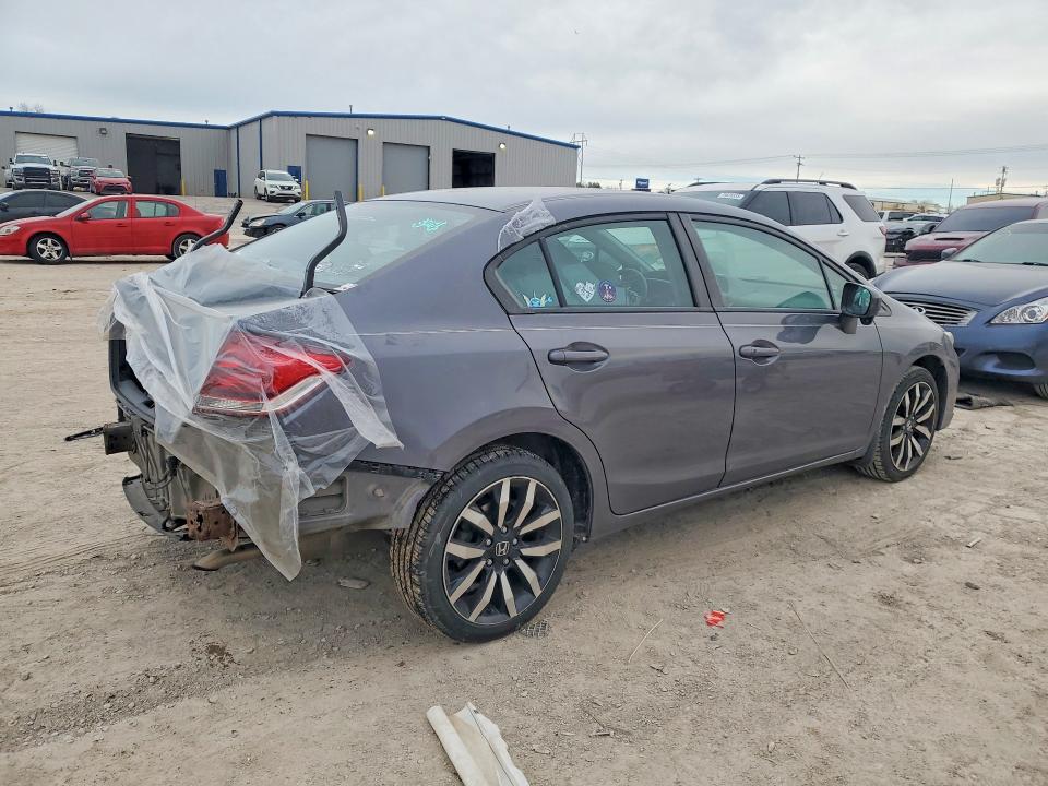 Photo 3 from auction – 2015 HONDA CIVIC with VIN 2HGFB2F9XFH512781