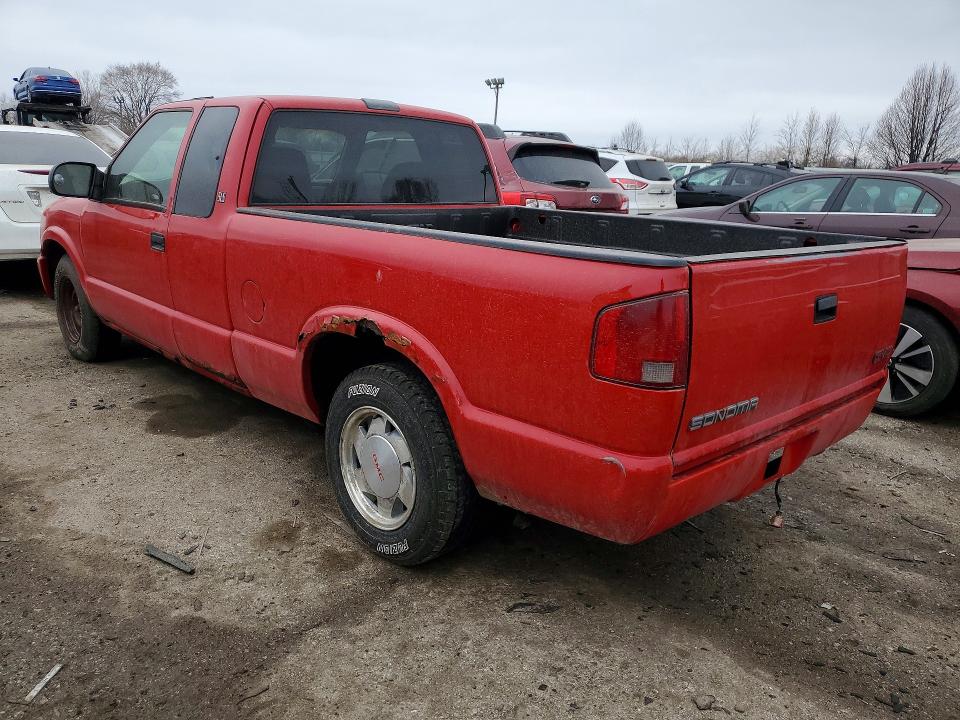 Photo 2 from auction – 2003 GMC SONOMA with VIN 1GTCS19H038151478