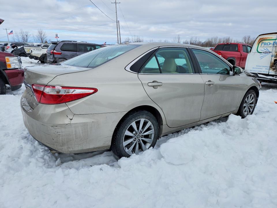 Photo 3 from auction – 2016 TOYOTA CAMRY LE with VIN 4T1BF1FK0GU138786
