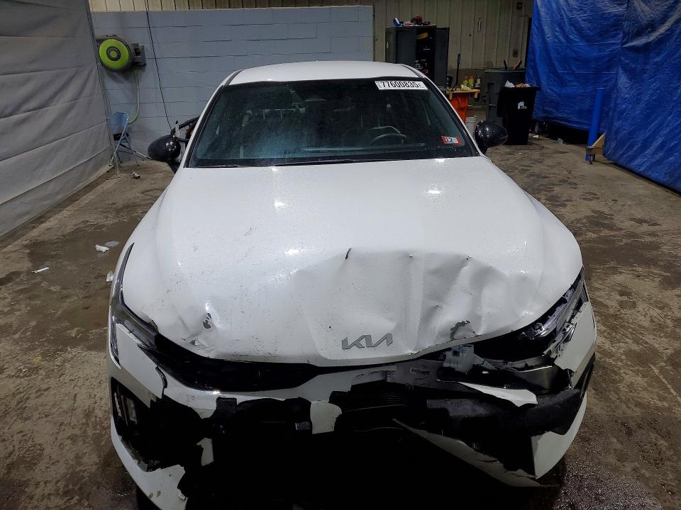 Photo 5 from auction – 2025 KIA K5 with VIN KNAG64J70S5302875