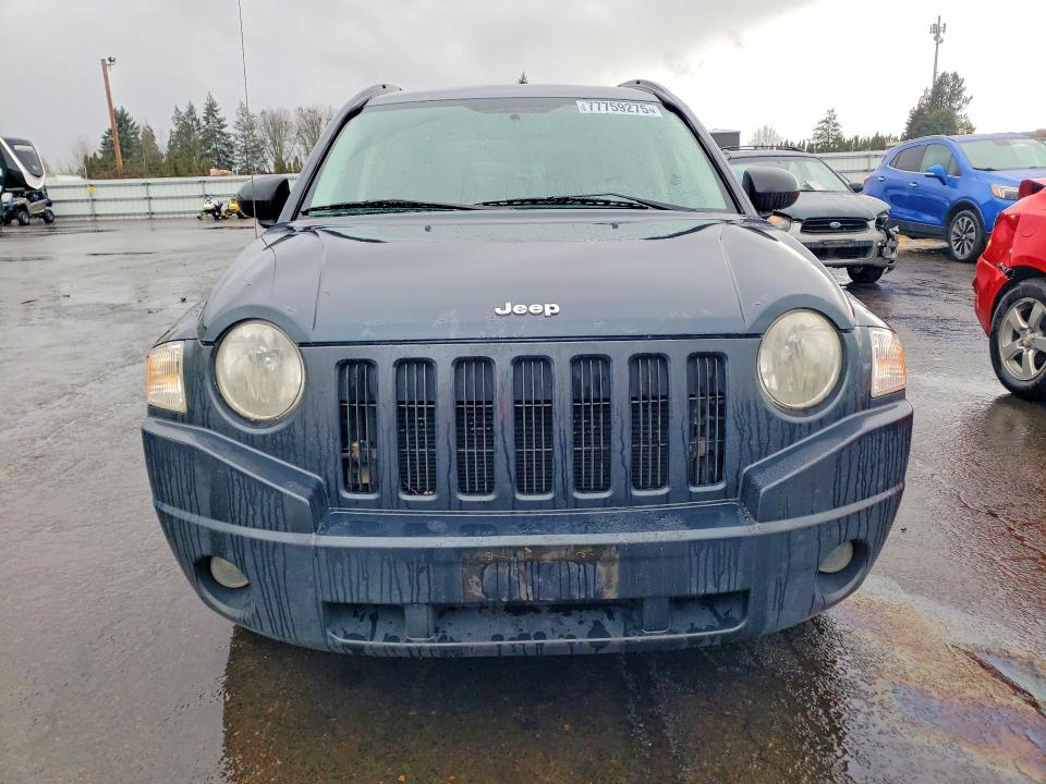 Photo 5 from auction – 2007 JEEP COMPASS with VIN 1J8FF47W77D142674