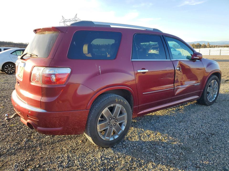 Photo 3 from auction – 2011 GMC ACADIA with VIN 1GKKRTEDXBJ310489