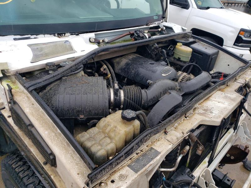 Photo 11 from auction – 2003 HUMMER H2 with VIN 5GRGN23U93H112259
