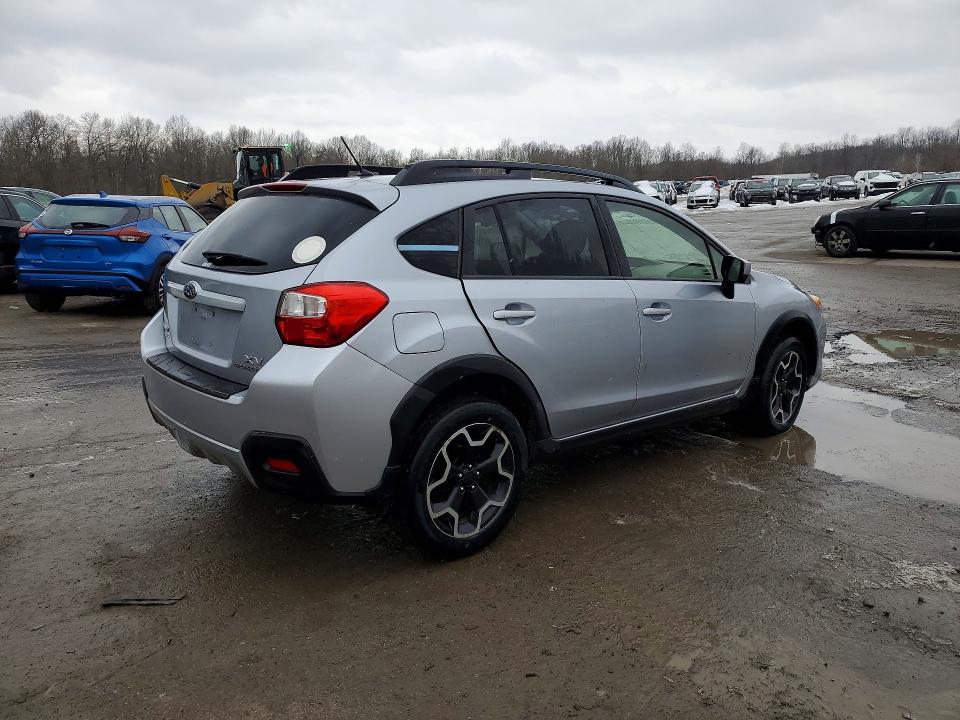 Photo 3 from auction – 2015 SUBARU XV CROSSTREK with VIN JF2GPACC8F8299402