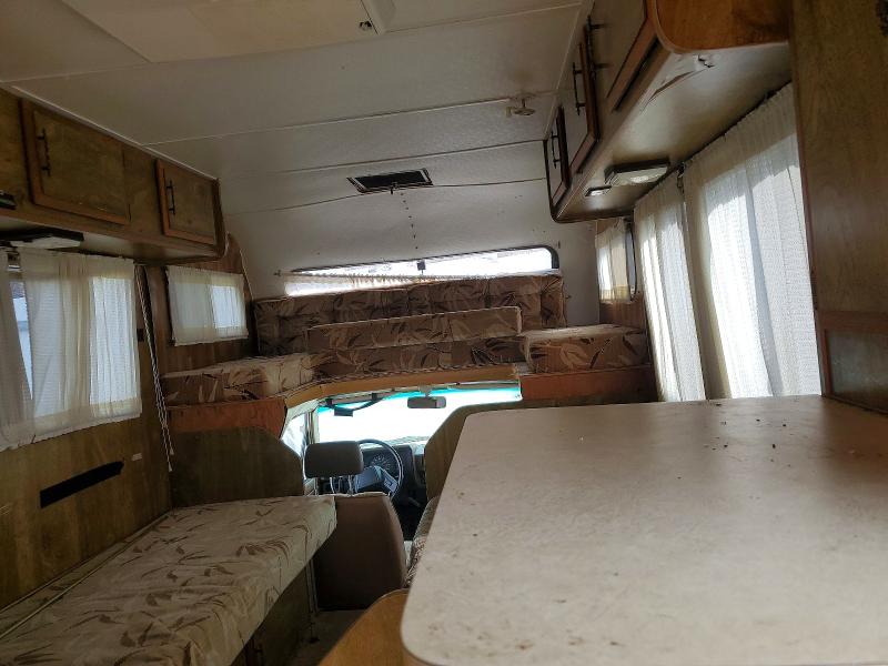 Photo 6 from auction – 1984 TOYOTA PICKUP COM with VIN JT5RN55D8E0073833