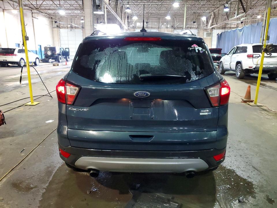 Photo 6 from auction – 2019 FORD ESCAPE with VIN 1FMCU9HD1KUA77092