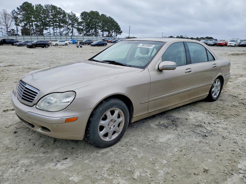 MERCEDES-BENZ S 2000 with VIN WDBNG70J4YA060872 - Photo from auction