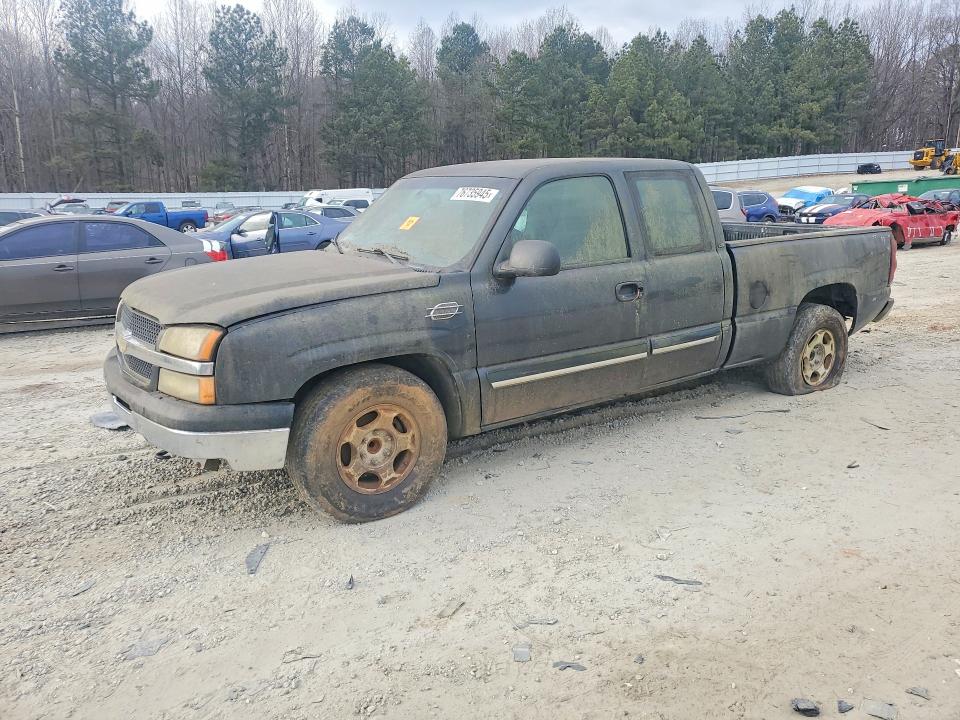 CHEVROLET SILVERADO 2004 with VIN 1GCEC19V84Z263291 - Photo from auction