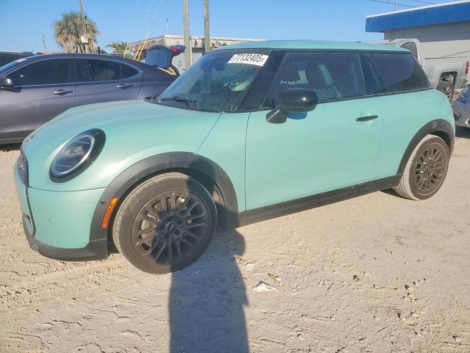 2025 MINI COOPER