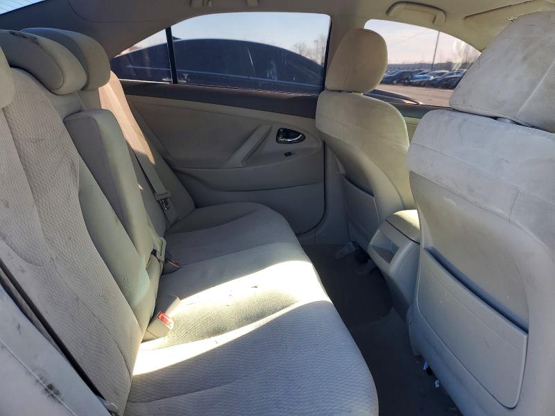 Photo 10 from auction – 2011 TOYOTA CAMRY with VIN 4T4BF3EK6BR141901