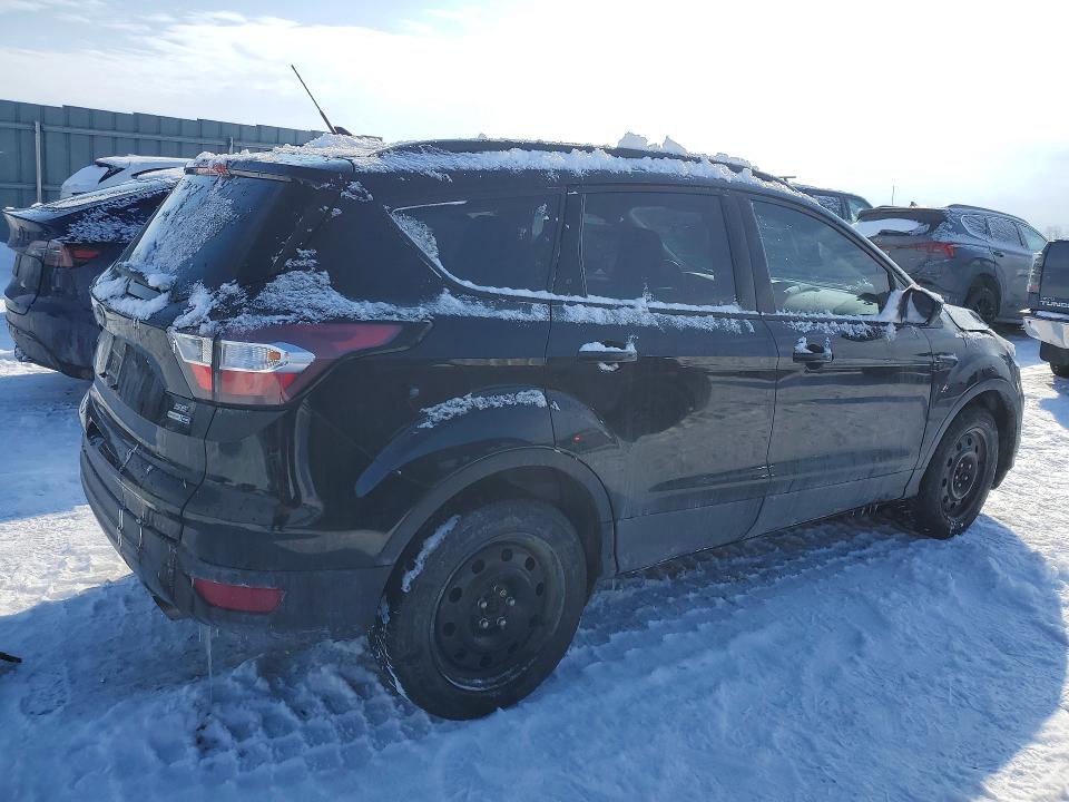 Photo 3 from auction – 2018 FORD ESCAPE with VIN 1FMCU9GD8JUB77965