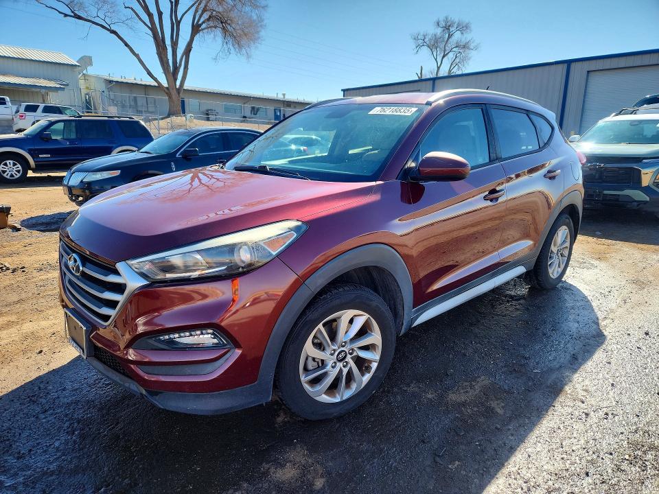 HYUNDAI TUCSON LIM 2017 with VIN KM8J33A43HU462423 - Photo from auction