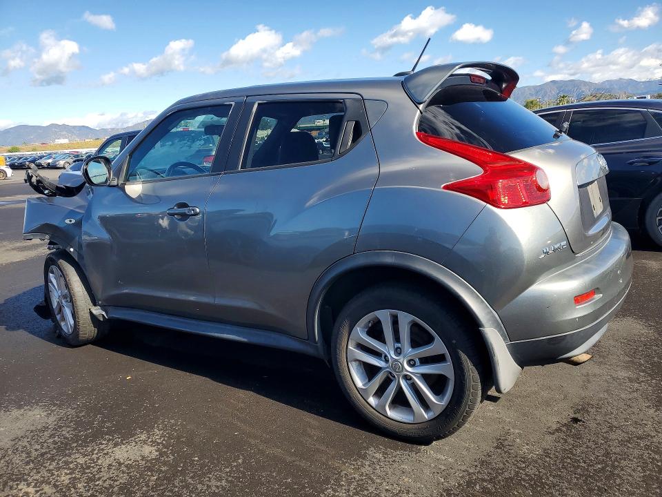 Photo 2 from auction – 2011 NISSAN JUKE with VIN JN8AF5MR7BT004318